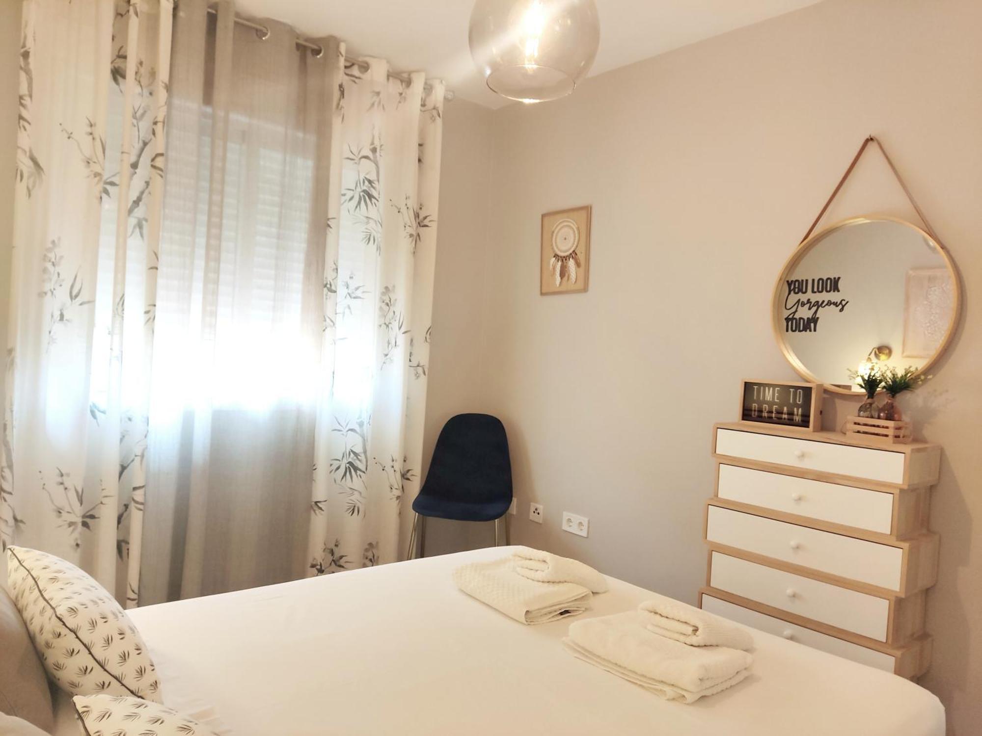 Apartmán 80S Loft Vintage 15' Malaga Airport Free Guest Parking Alhaurín de la Torre Exteriér fotografie